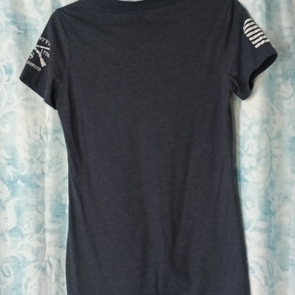 American Woman Grunt tshirt - Picture 6 of 6